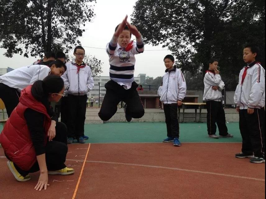 少年，我們在成都市鹽道街中學(xué)外語學(xué)校等你