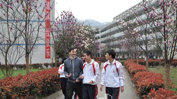 高縣中學怎么樣、好不好？