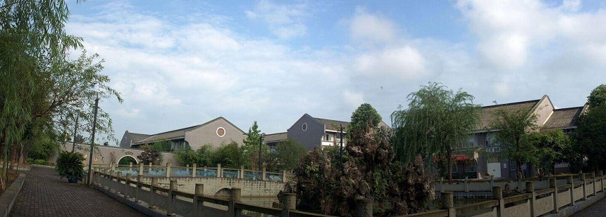安仁中學(xué)地址在哪里？