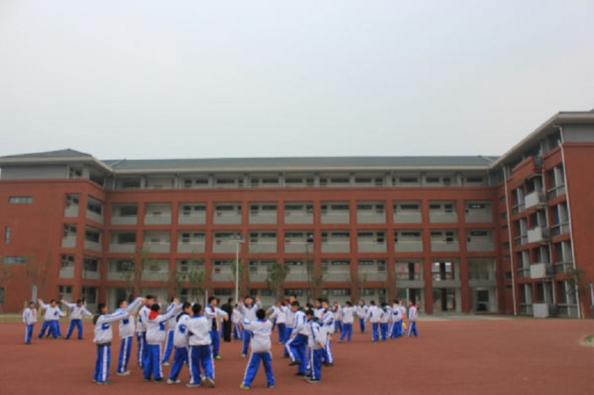 成都七中萬達2020年中考分數(shù)線出爐？