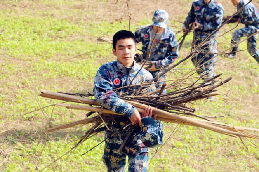 四川大學(xué)附屬中學(xué)地址在哪里？