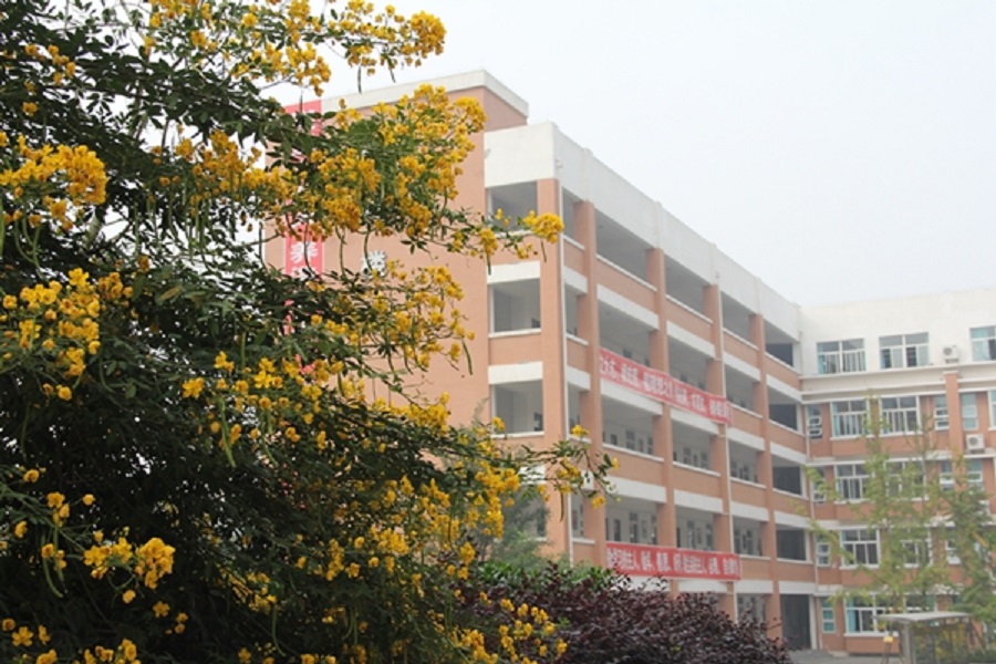 綿陽南山中學實驗學校校園環(huán)境怎么樣？