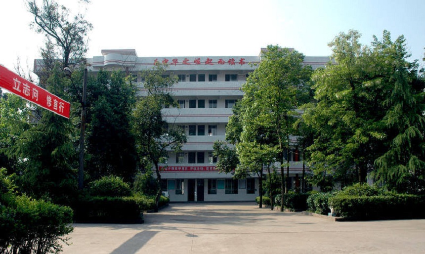龍臺中學升學率高嗎？