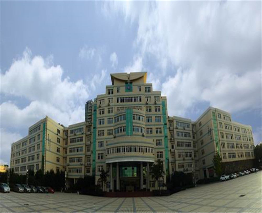 達(dá)州市第一中學(xué)2020年中考錄取分?jǐn)?shù)線多少分？