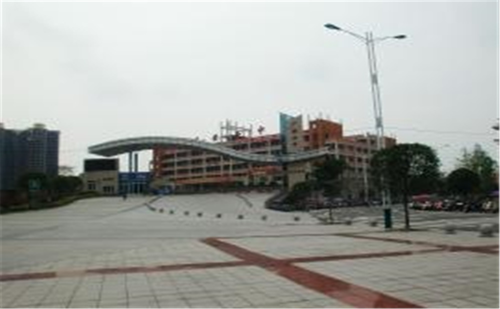 廣安第三中學(xué)的詳細地址在什么地方？