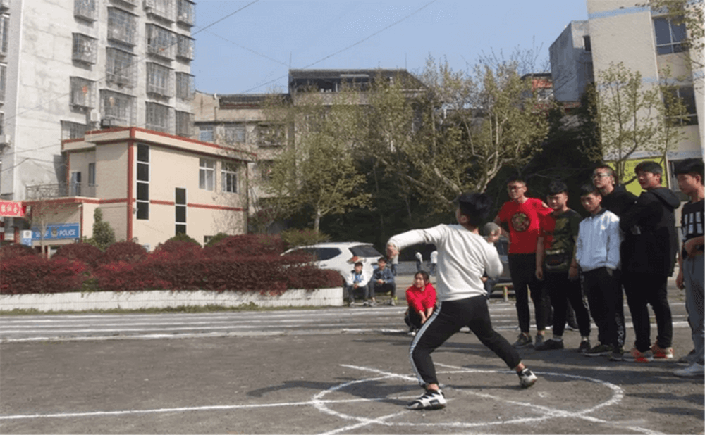 定水中學(xué)學(xué)校招辦電話是多少？