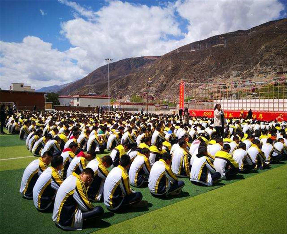 巴塘縣中學(xué)2020年招生計劃公布了嗎？
