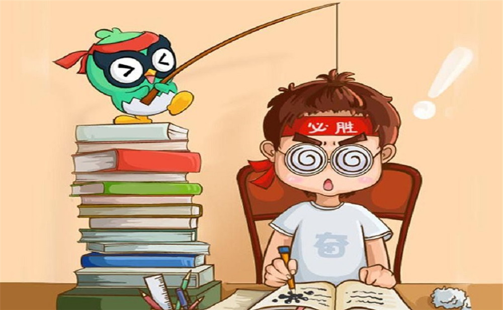 成都經(jīng)濟技術(shù)開發(fā)區(qū)實驗中學每年的學費是多少？