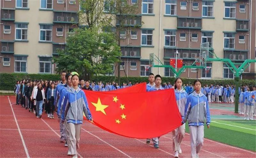 四川師范大學(xué)實(shí)驗(yàn)外國語學(xué)校怎么樣？