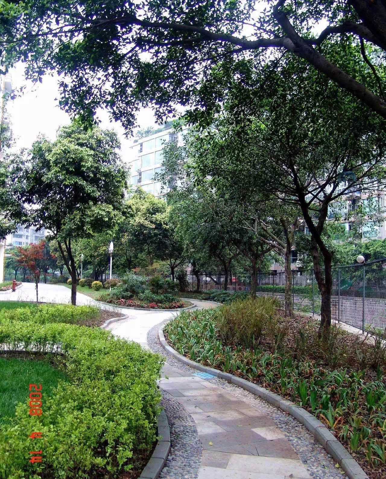 成都十八中去年的錄取分數(shù)線是多少？