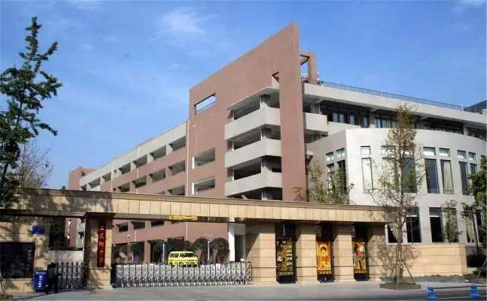 成都市田家炳中學(xué)2020年招生計(jì)劃是多少？