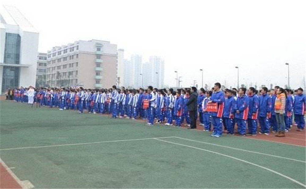 成都石室蜀都中學(xué)2020年招生計劃是多少？
