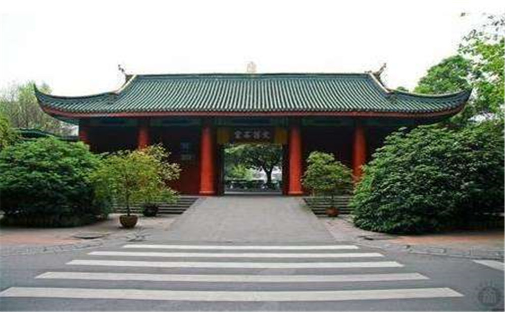 成都石室中學(xué)2020年招生標(biāo)準(zhǔn)是什么？