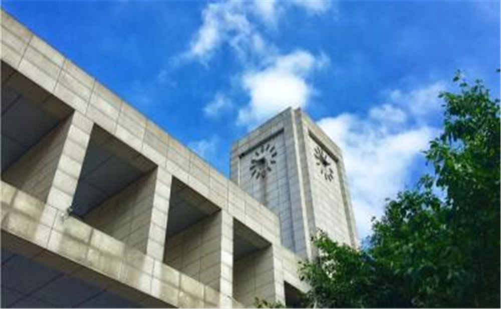 電子科技大學(xué)實(shí)驗(yàn)中學(xué)的高中住宿怎么樣？