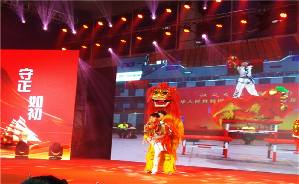 北京第二外國(guó)語(yǔ)學(xué)院成都附屬中學(xué)的錄取分?jǐn)?shù)是多少？