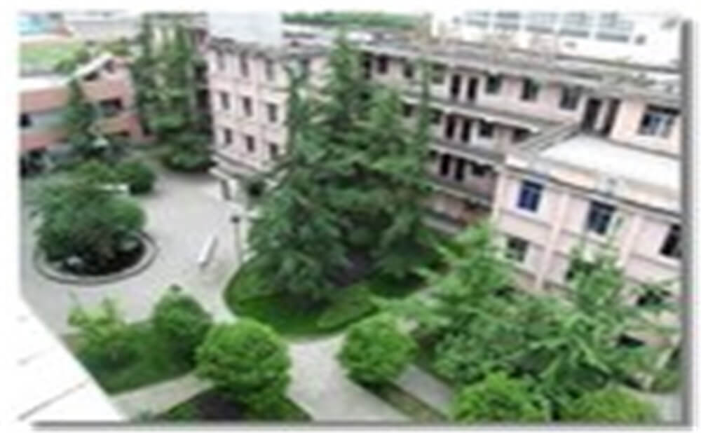 邛崍二中的高中住宿怎么樣？