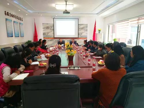 成都鐵路中學(xué)的錄取分?jǐn)?shù)線是多少？