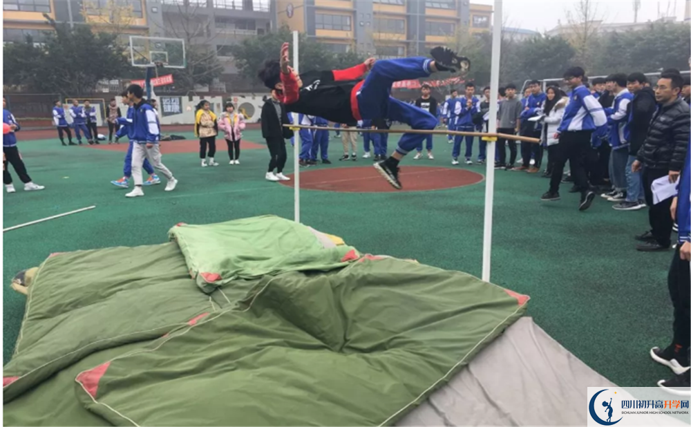 仁壽華達高中的宿舍好不好？