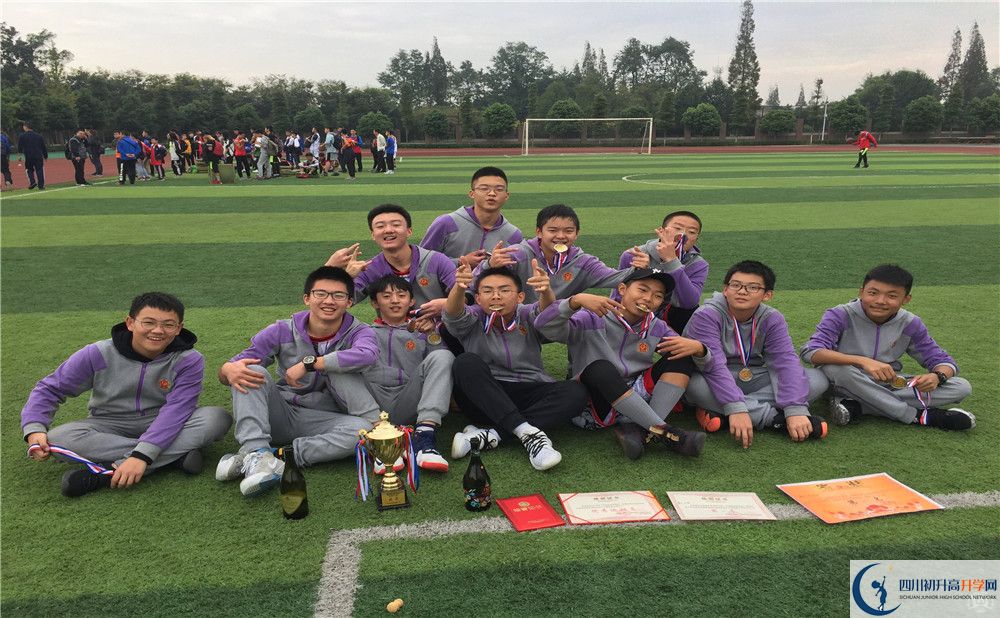 郫縣嘉祥外國語學(xué)校的宿舍好不好？