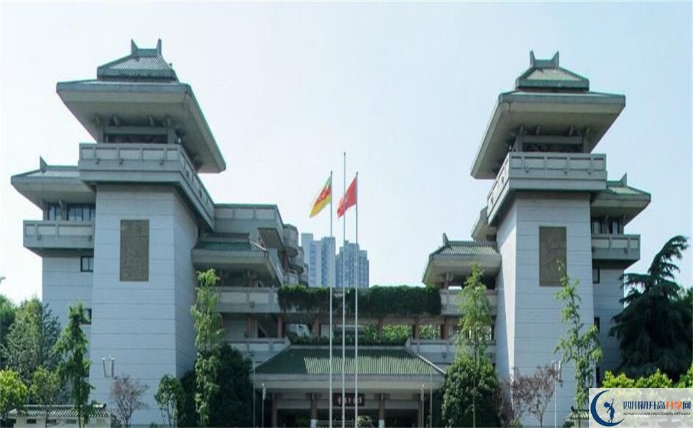 成都石室中學初升高的政策是什么？
