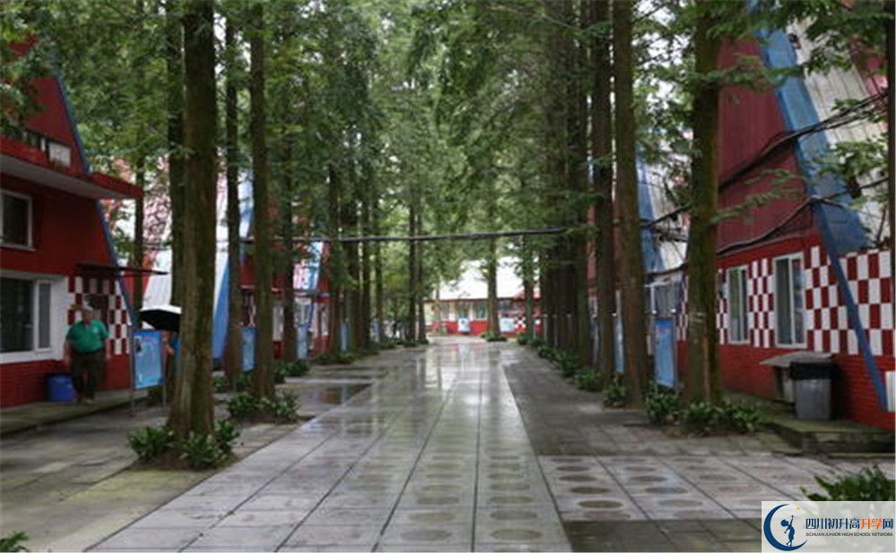 光亞學(xué)校地址怎么走？