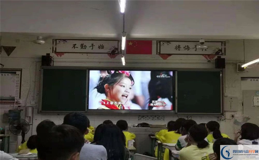 石橋中學(xué)初升高向外地招生嗎？