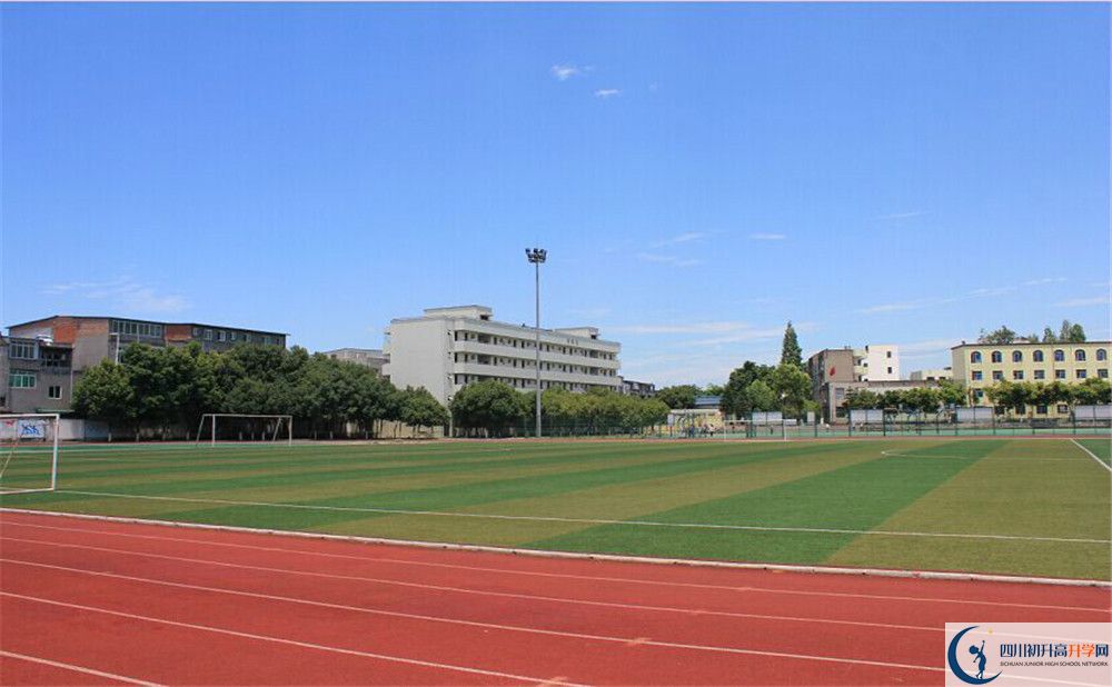 成都市籍田中學(xué)招生考試科目有哪些？