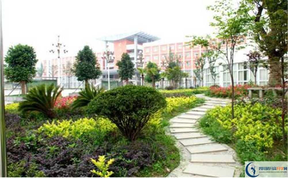 濛陽中學(xué)的高中住宿怎么樣？