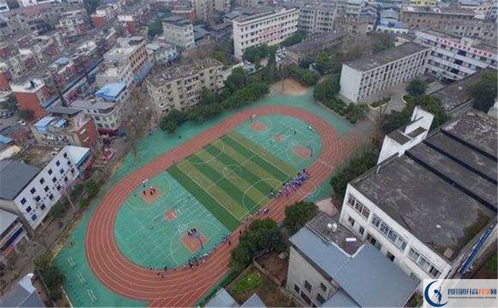 竹篙中學(xué)初升高難不難？