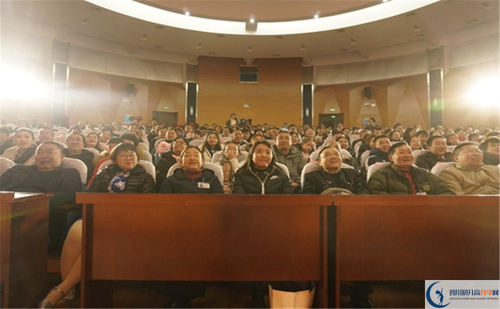 2020成都十二中高考重點大學(xué)升學(xué)率高不高？