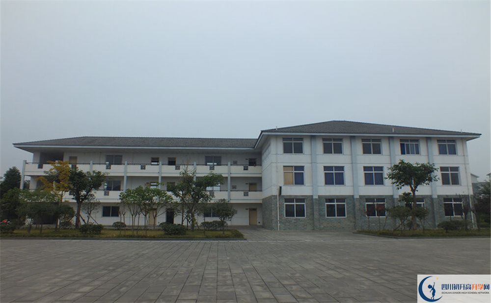 淮口中學(xué)在全國(guó)高中排名是多少？