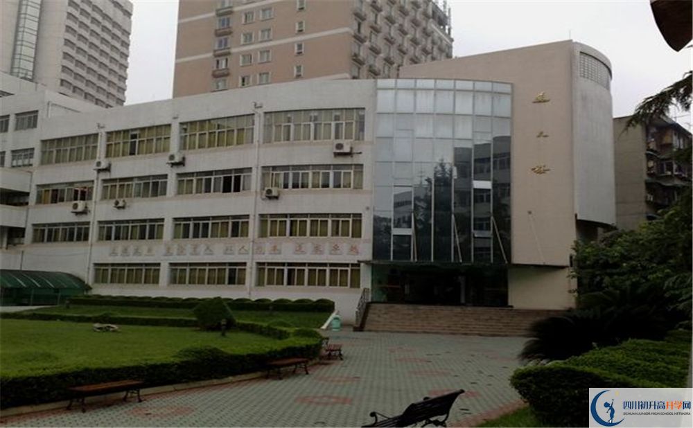 成都市鹽道街中學(xué)高2020屆高三階段檢測(cè)試題語(yǔ)文難嗎？