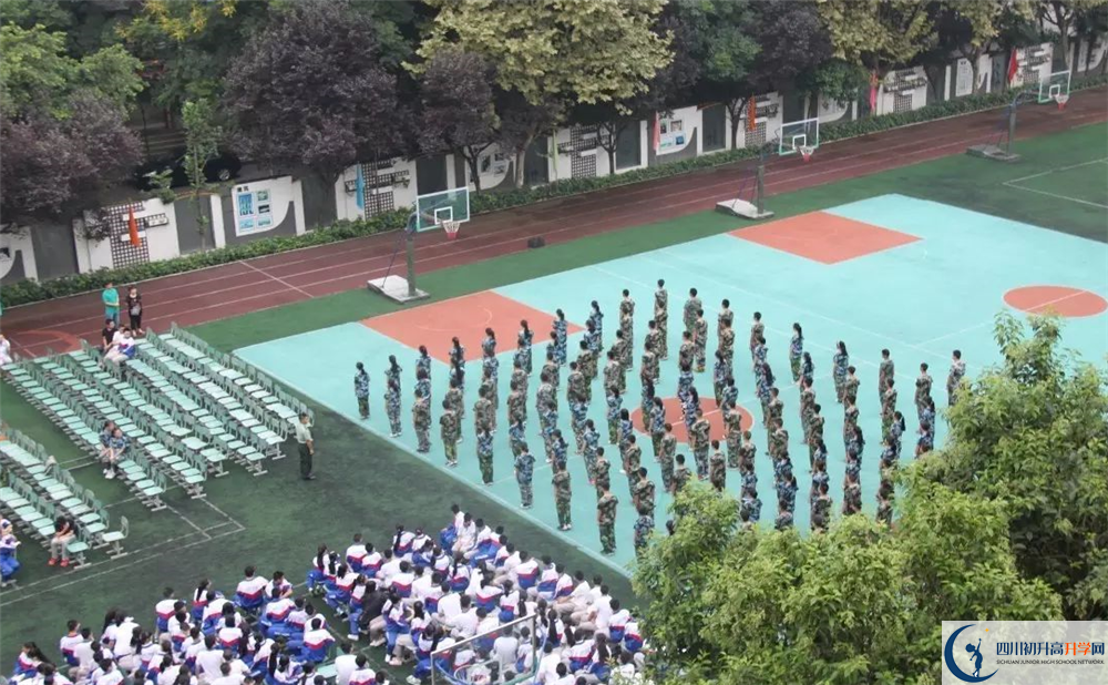 成都大學附屬中學2020年高考人數(shù)是多少？