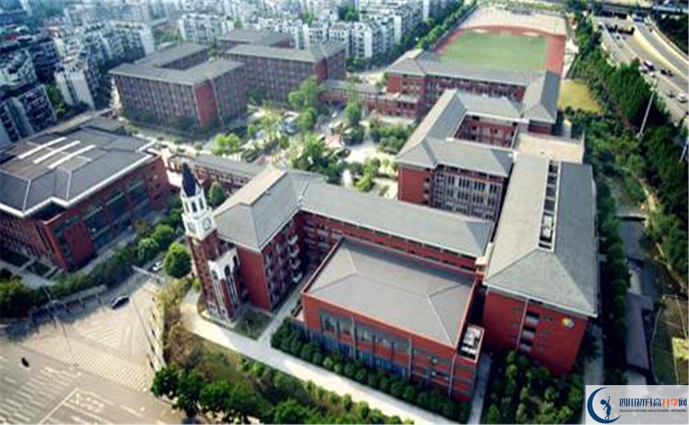 成都七中萬達學校2020年高考人數(shù)是多少？
