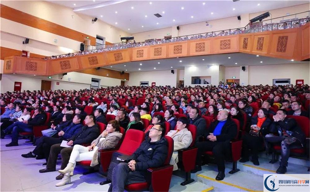 成都石室中學北湖校區(qū)2020年高考人數(shù)是多少？