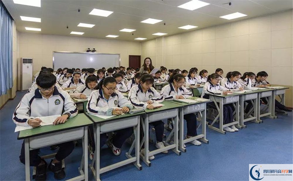 2020攀枝花市大河中學(xué)校錄取線是否有調(diào)整？