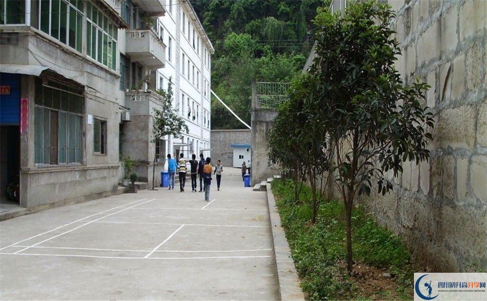 2020玉山中學(xué)錄取線是否有調(diào)整？