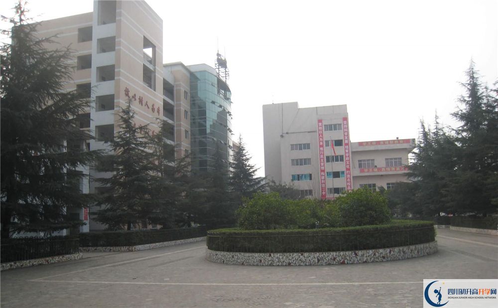 巴中市第二中學(xué)今年招生時間安排有什么變化？