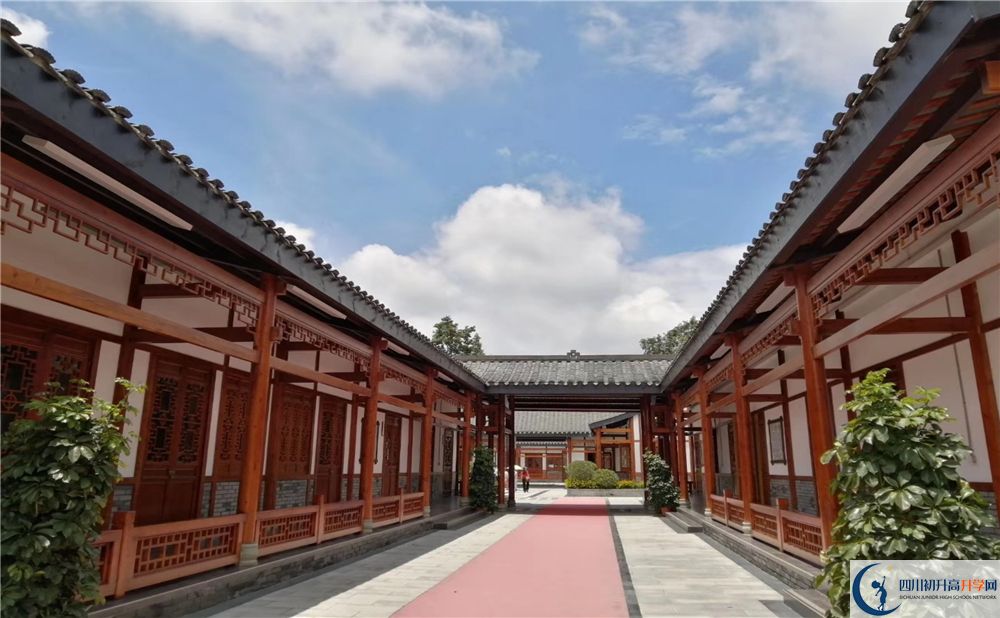 成都綿實(shí)外國(guó)語(yǔ)學(xué)校地址在哪？