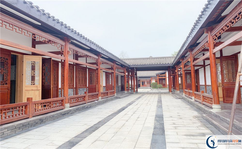 成都綿實(shí)外國(guó)語(yǔ)學(xué)校招生電話(huà)是多少？