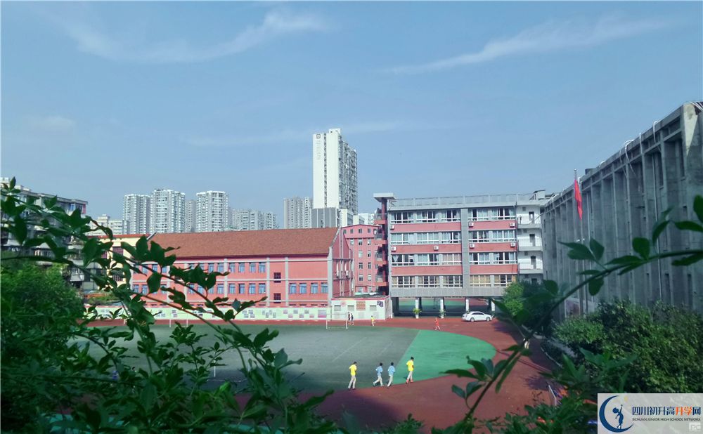 通錦中學(xué)校地址在哪里？